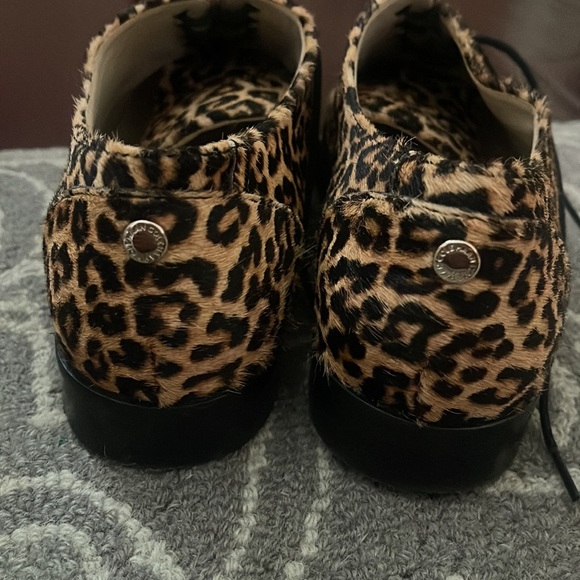 flat shoes - Picture 4 of 5